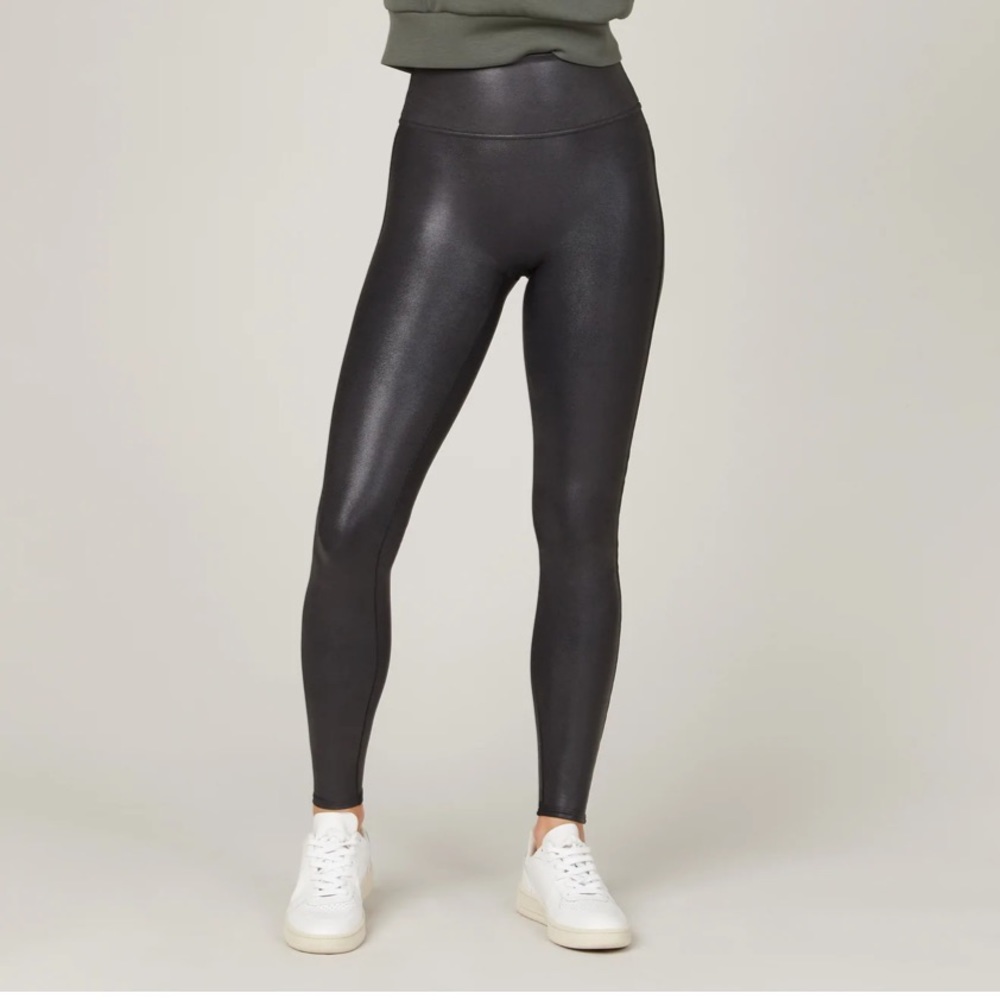 Spanx Faux Leather Legging - Size M Black